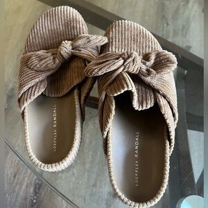 Corduroy bow Bree studded Clog